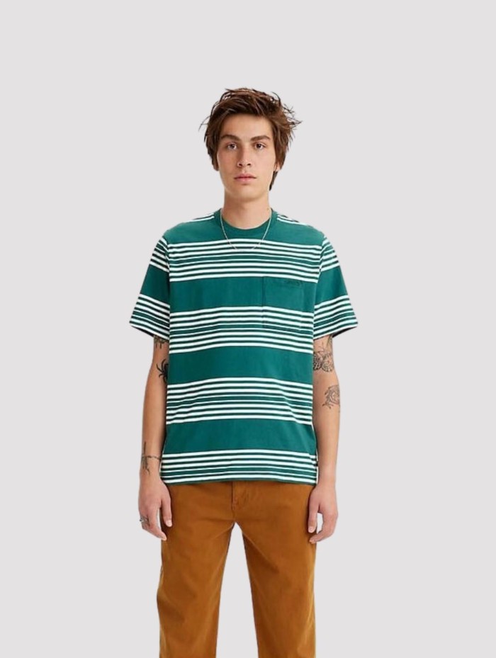 Camiseta Levi's® SS Relaxed Pocket Tee A3697 0008