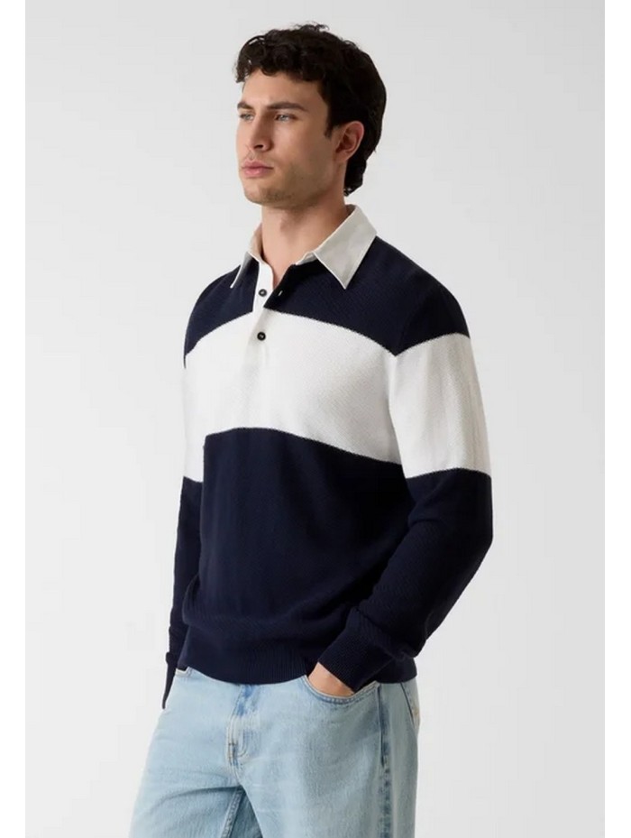 SUDADERA-GUESS-M6RR31-Z3FB1-G7V2