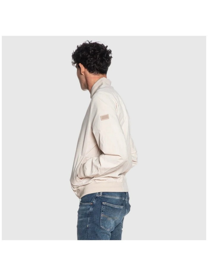 CHAQUETA-GUESS-M6RL09-WJ362-G1I6