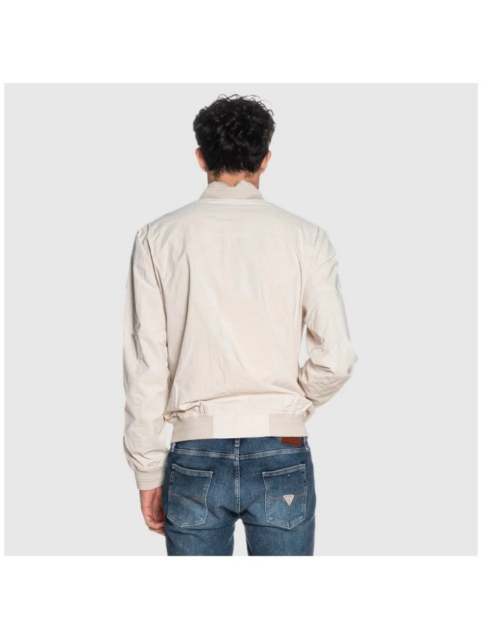 CHAQUETA-GUESS-M6RL09-WJ362-G1I6